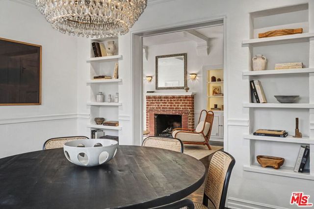 5009 Willowcrest Avenue, North Hollywood, CA 91601