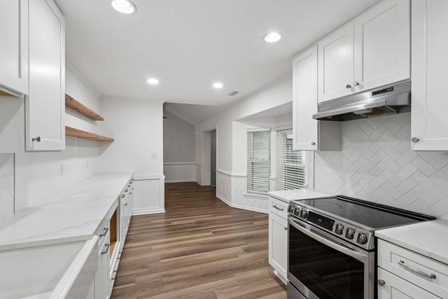 18 Hillcreek Boulevard, Charleston, SC 29412