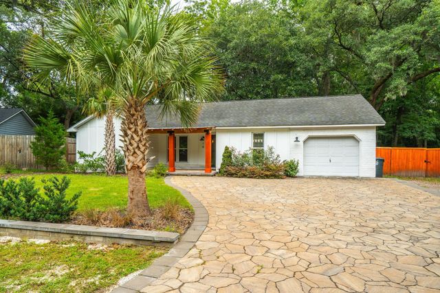 18 Hillcreek Boulevard, Charleston, SC 29412