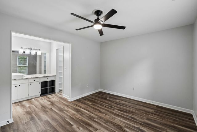 18 Hillcreek Boulevard, Charleston, SC 29412