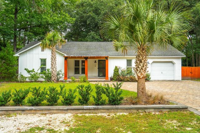 18 Hillcreek Boulevard, Charleston, SC 29412