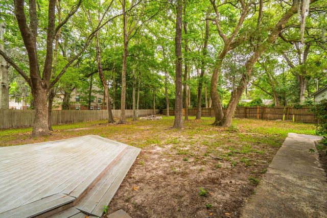 18 Hillcreek Boulevard, Charleston, SC 29412