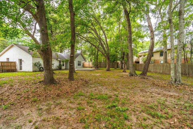 18 Hillcreek Boulevard, Charleston, SC 29412