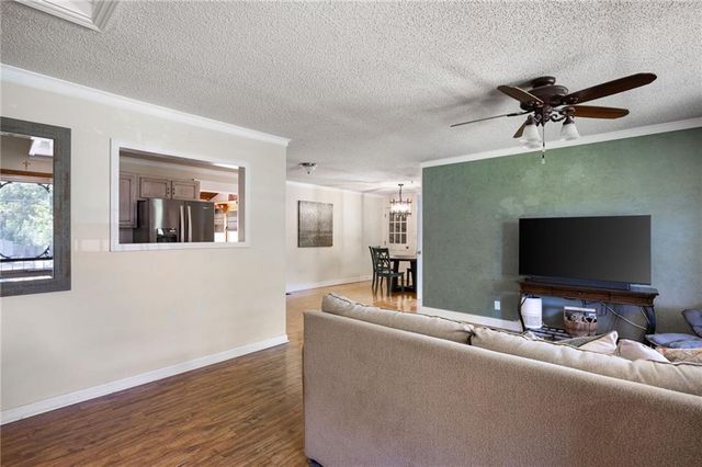 702 Calloway Drive, Rockmart, GA 30153