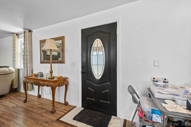 448933 Hwy 100, Vian, OK 74962