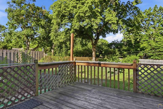 2787 SW Boswell AVE, Topeka, KS 66611