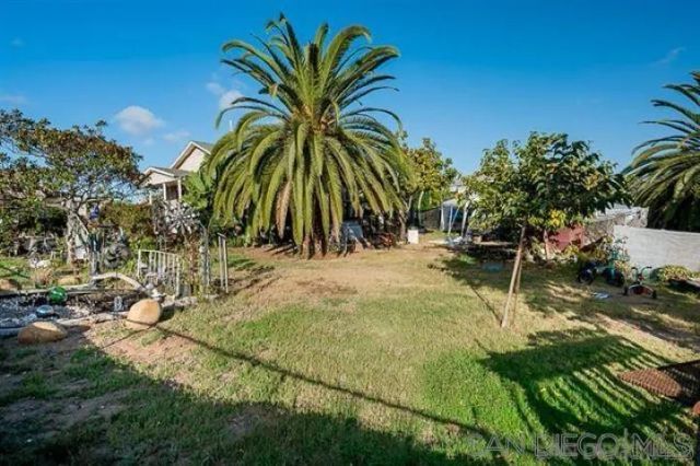 811 S 32nd St, San Diego, CA 92113