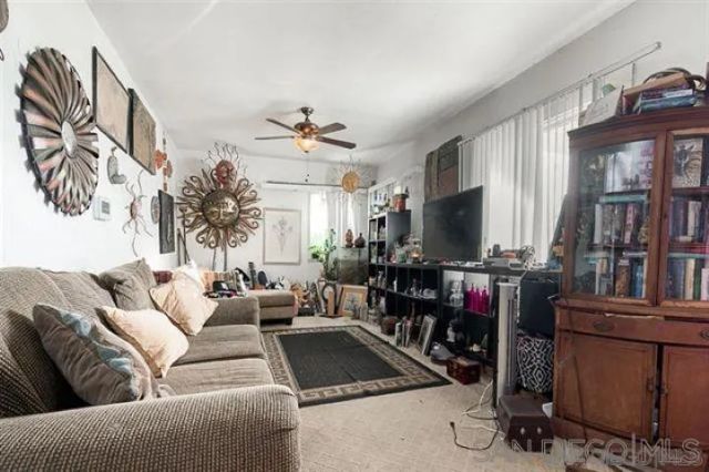 811 S 32nd St, San Diego, CA 92113