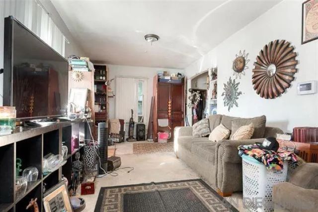 811 S 32nd St, San Diego, CA 92113