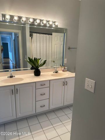 402 Bobby Jones Drive, Wilmington, NC 28412