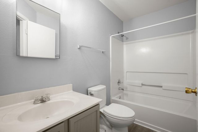 2202 Cottontail DR, Leander, TX 78641