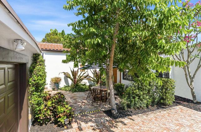 400 33rd Street, West Palm Beach, FL 33407