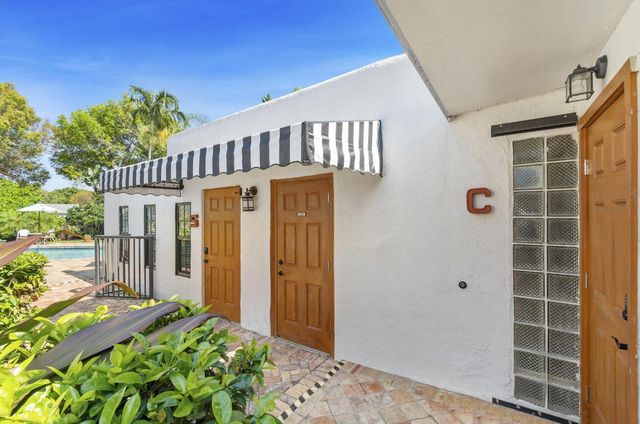 400 33rd Street, West Palm Beach, FL 33407