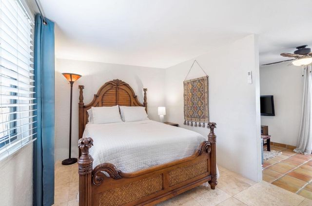 400 33rd Street, West Palm Beach, FL 33407