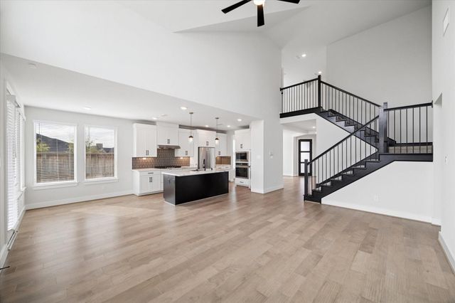 31435 Beacon Cove Trail, Fulshear, TX 77441