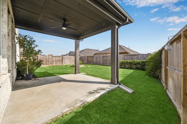 31435 Beacon Cove Trail, Fulshear, TX 77441