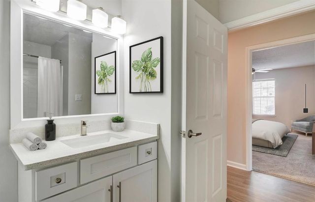 1113 Powers Ferry Place 1826, Marietta, GA 30067