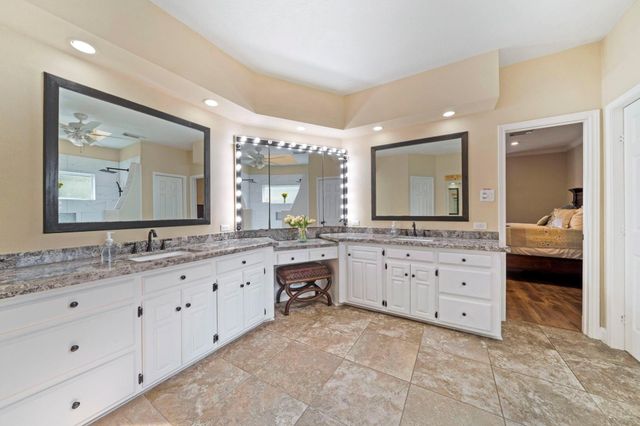 489 Merrimac Park, Conroe, TX 77302