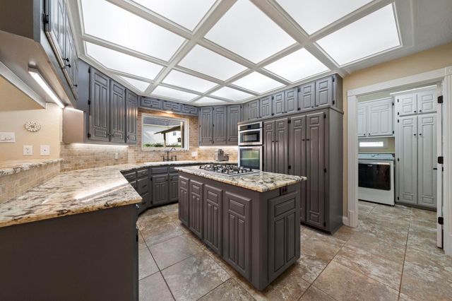 489 Merrimac Park, Conroe, TX 77302