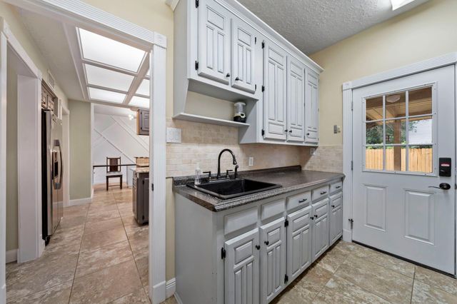 489 Merrimac Park, Conroe, TX 77302