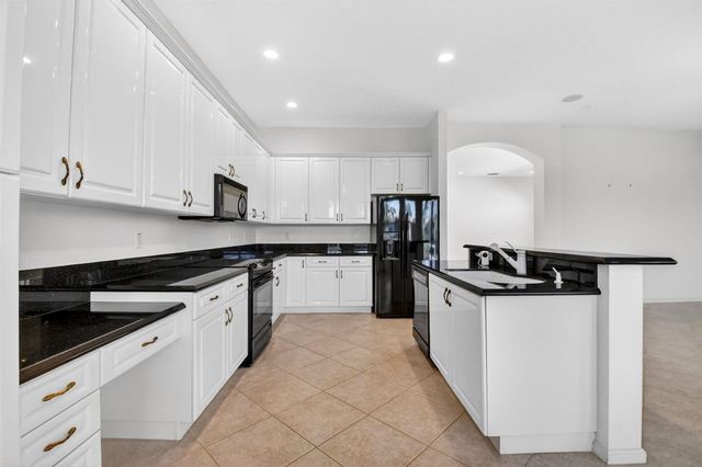 8198 Azure Coast Boulevard, Lake Worth, FL 33467