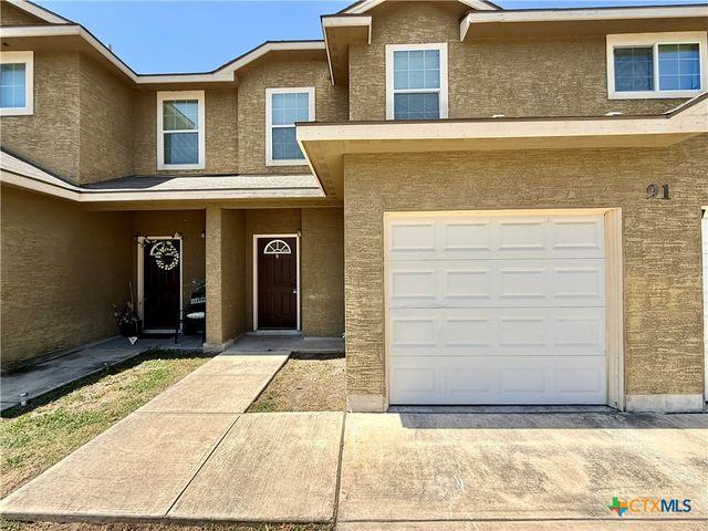 91 Plaza Drive 2, Universal City, TX 78148