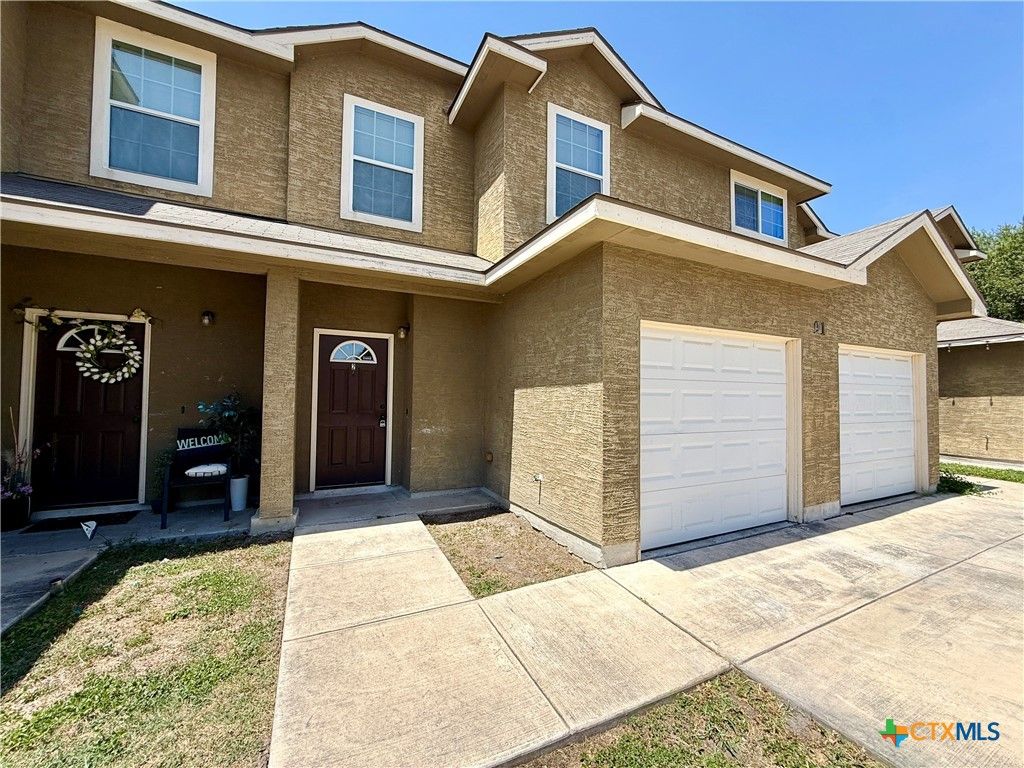 91 Plaza Drive 2, Universal City, TX 78148