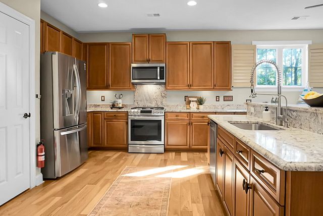 184 Angora Way, Summerville, SC 29485