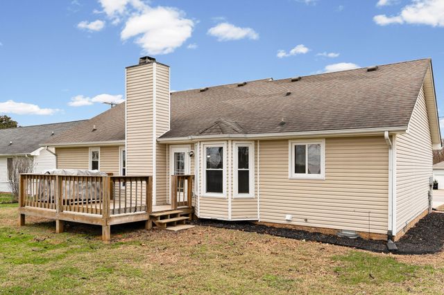 3208 S Senseney Cir, S, Clarksville, TN 37042