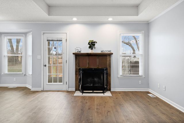 3208 S Senseney Cir, S, Clarksville, TN 37042