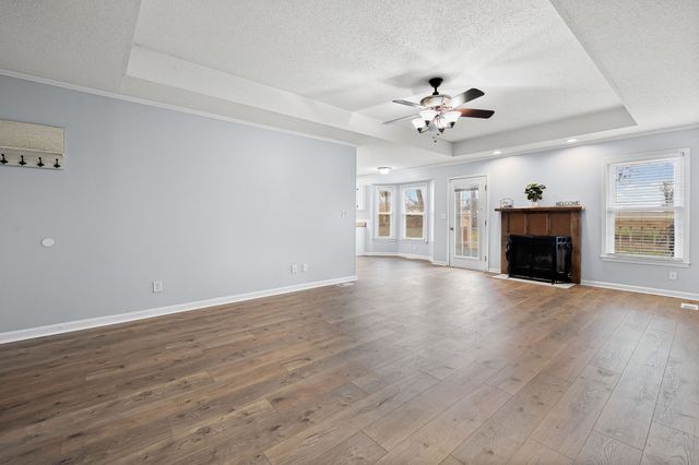 3208 S Senseney Cir, S, Clarksville, TN 37042