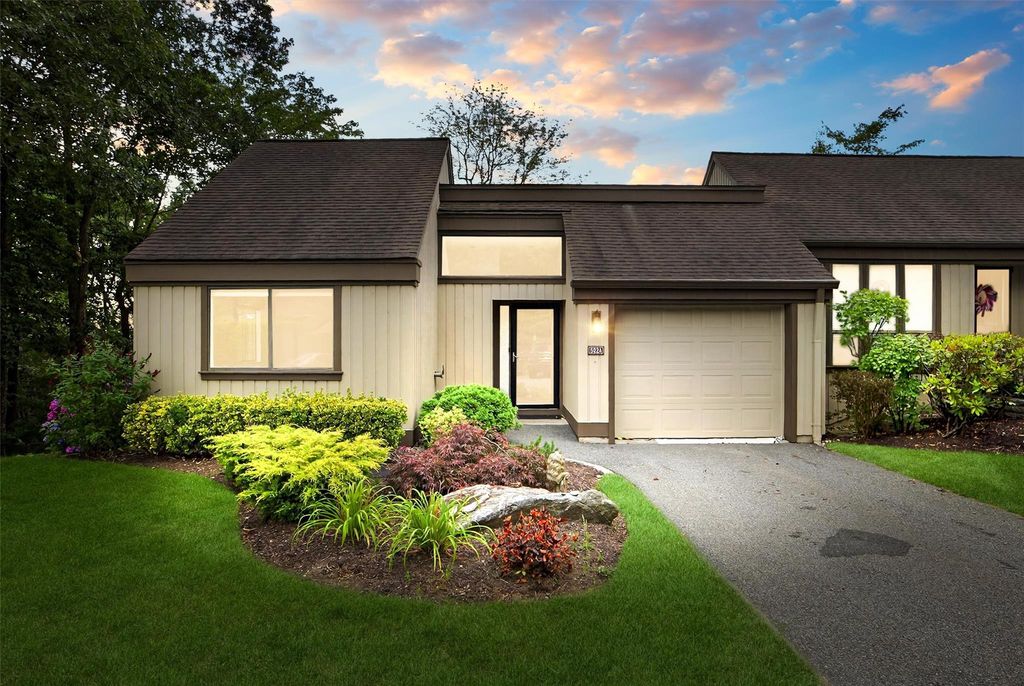 582 Heritage Hills A, Somers, NY 10589