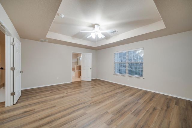 185 Hometown PKWY, Kyle, TX 78640