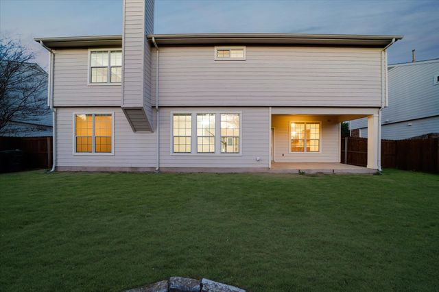 185 Hometown PKWY, Kyle, TX 78640