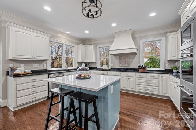 1009 Honors Court, Waxhaw, NC 28173