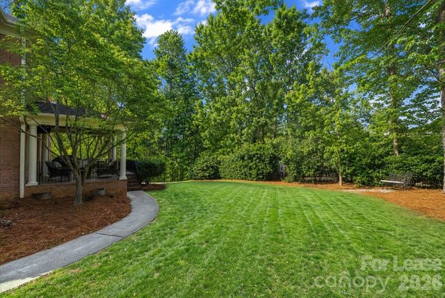 1009 Honors Court, Waxhaw, NC 28173