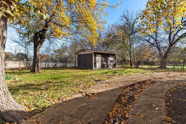 3002 Elm Park, Richland Hills, TX 76118