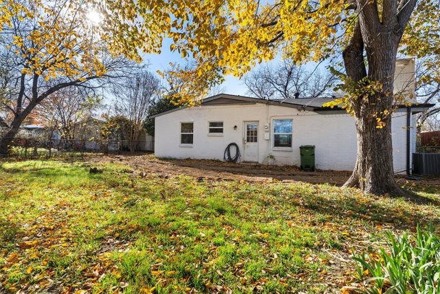 3002 Elm Park, Richland Hills, TX 76118