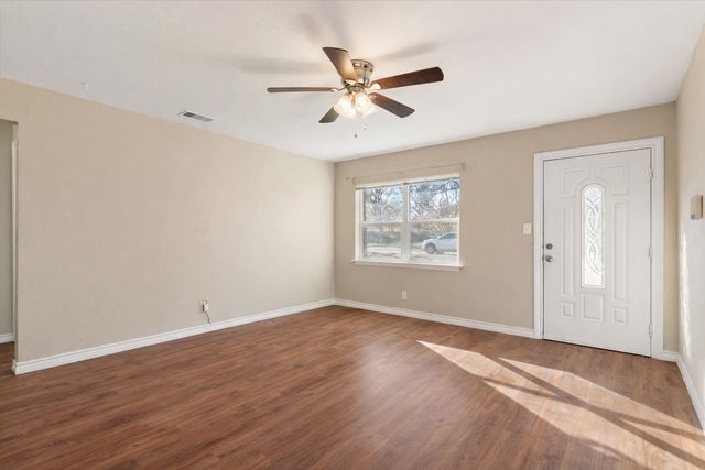 3002 Elm Park, Richland Hills, TX 76118