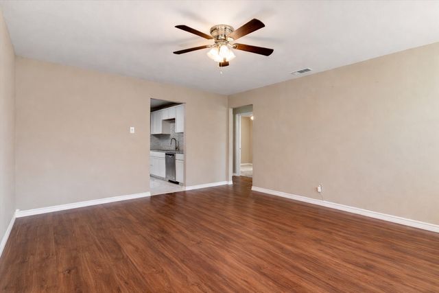 3002 Elm Park, Richland Hills, TX 76118