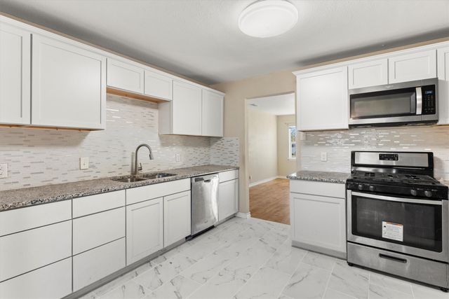 3002 Elm Park, Richland Hills, TX 76118