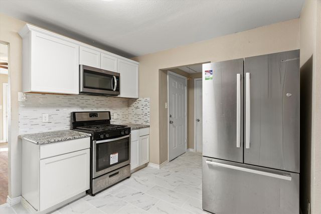 3002 Elm Park, Richland Hills, TX 76118