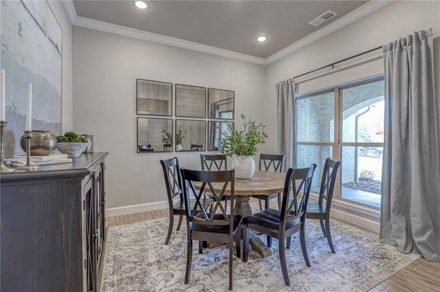 9283 Pickering Street, Lenexa, KS 66227