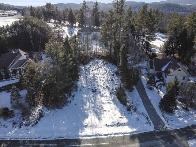 15 Edgewater Lane, Thornton, NH 03285