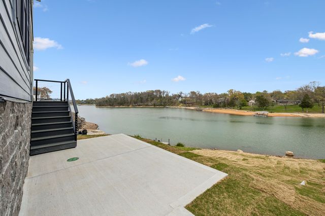 914 N Jefferson St, Winchester, TN 37398