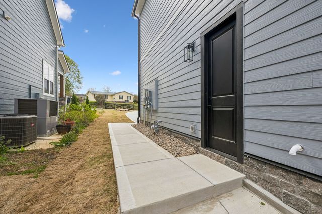 914 N Jefferson St, Winchester, TN 37398