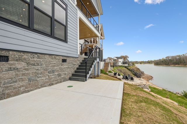 914 N Jefferson St, Winchester, TN 37398