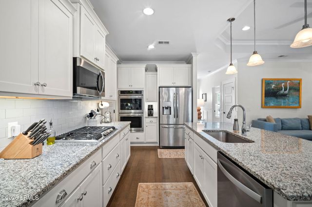 204 Locust Fence Road, St. Helena Island, SC 29920