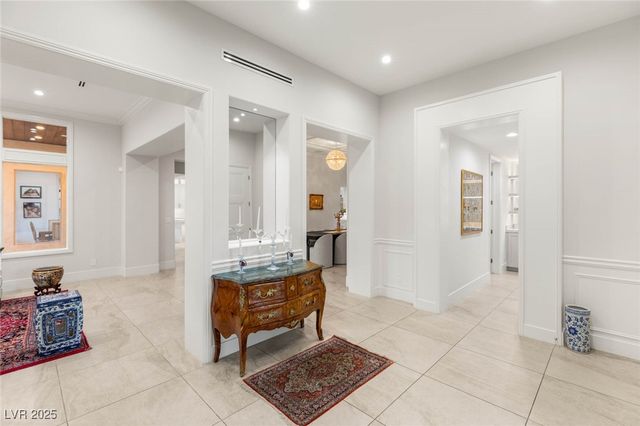 309 Royal Aberdeen Way, Las Vegas, NV 89144