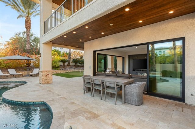 309 Royal Aberdeen Way, Las Vegas, NV 89144